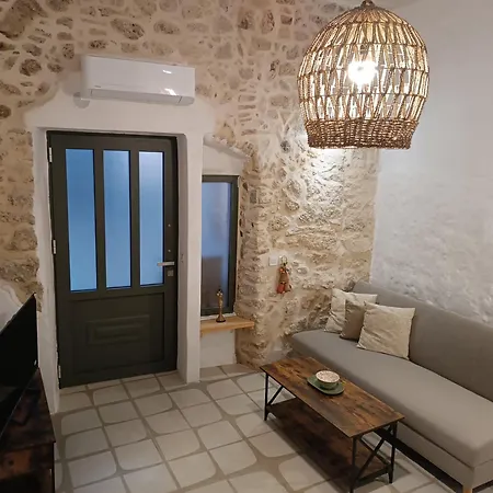 Casa Vrioni * Ágios Matthaíos
