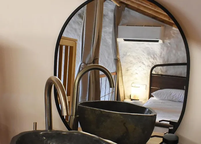 Casa Vrioni * Ágios Matthaíos