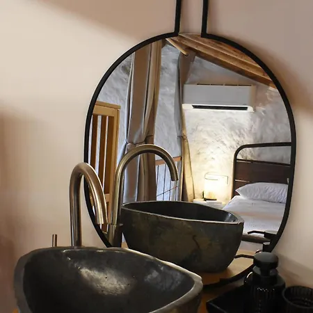 Casa Vrioni * Ágios Matthaíos