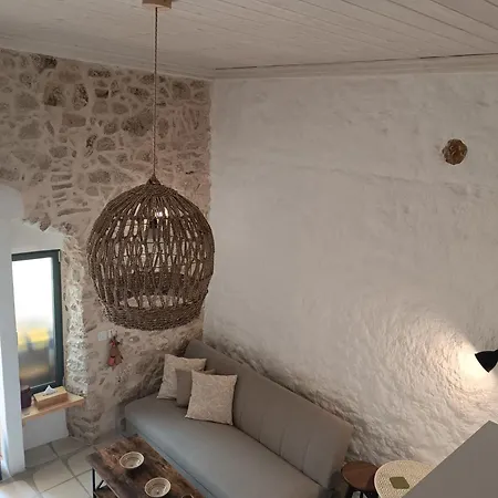 Casa Vrioni Ágios Matthaíos