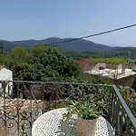 Casa Vrioni * Ágios Matthaíos