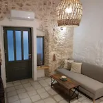 Casa Vrioni Appartamento *