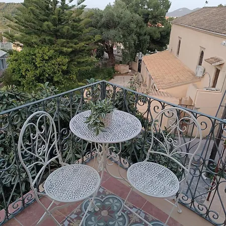 Lejlighed Casa Vrioni *