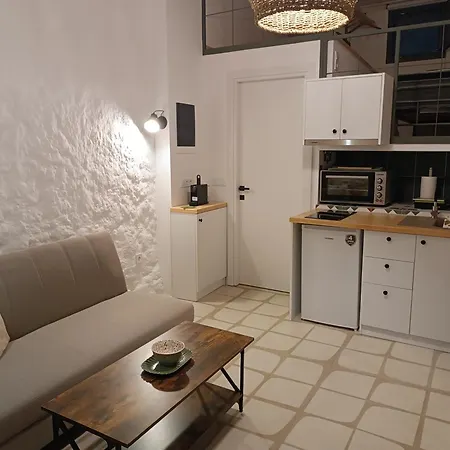 Casa Vrioni Apartment Ágios Matthaíos